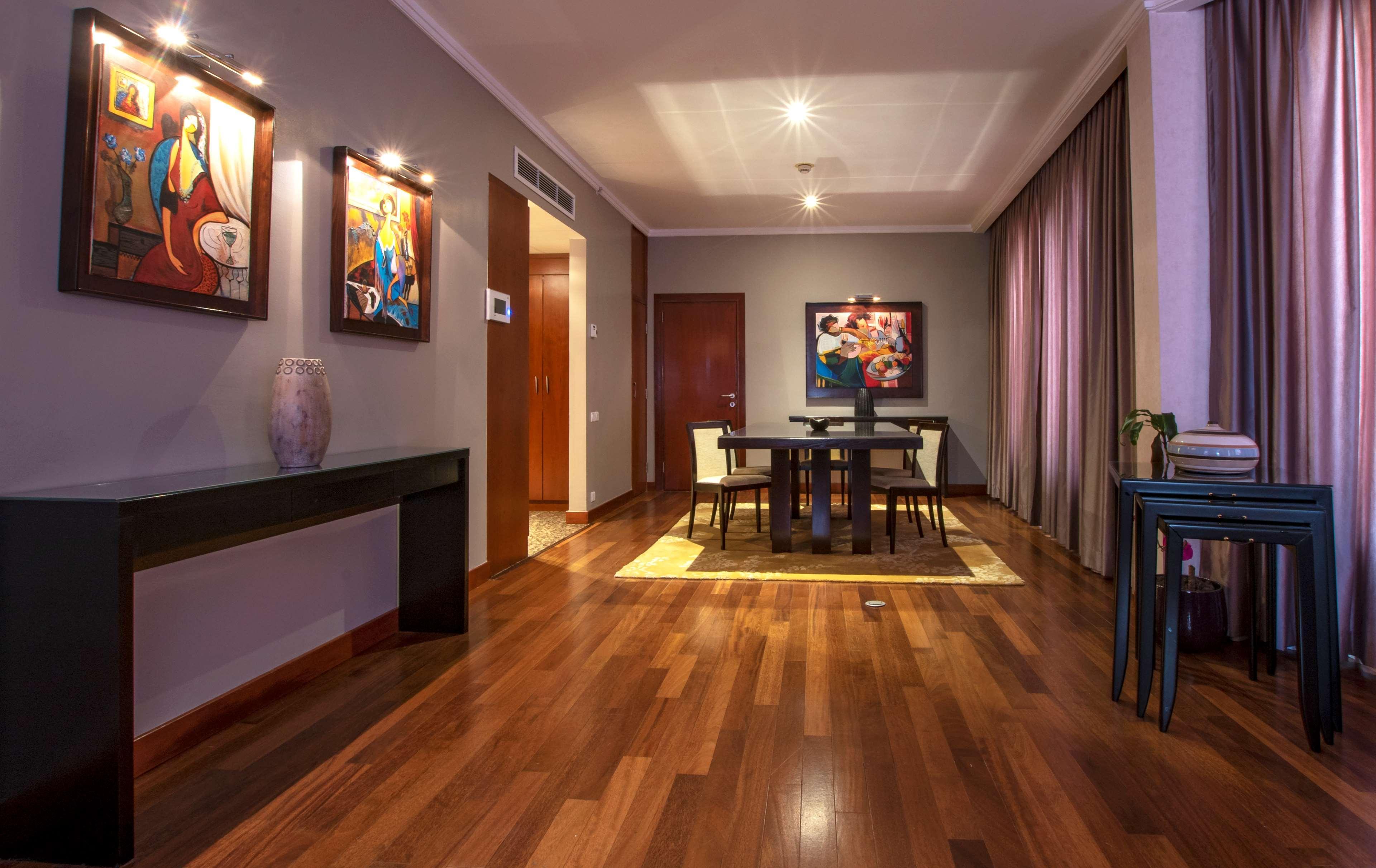 โรงแรมเคมพินสกิอัมมาน ภายนอก รูปภาพ