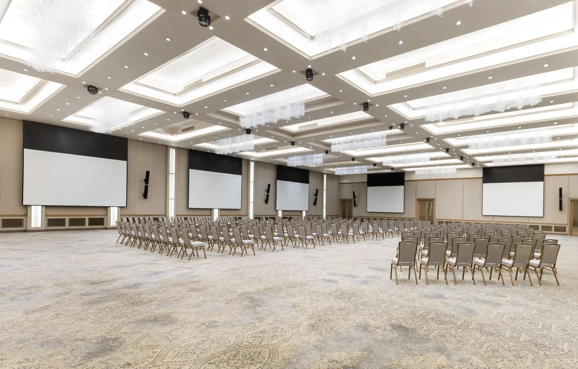 โรงแรมเคมพินสกิอัมมาน ภายนอก รูปภาพ